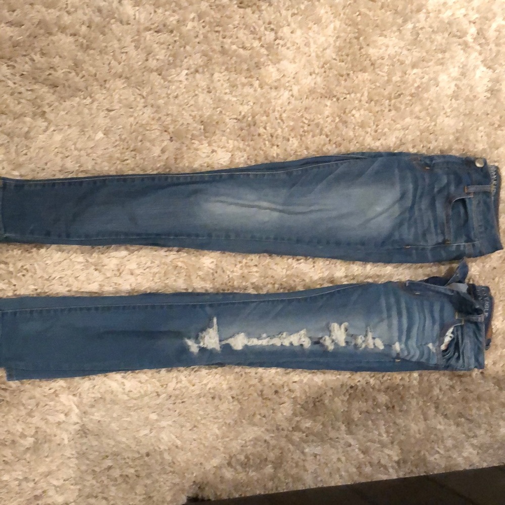 Two pairs of American eagle jeans